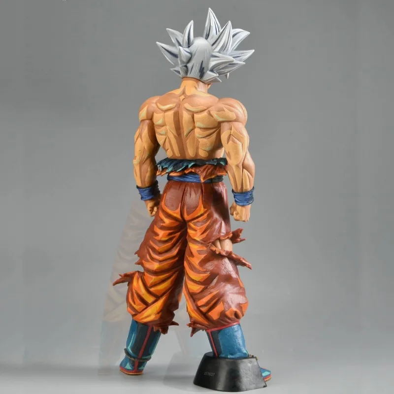 Figurine Goku Ultra Instinct Grandista Dragon Ball Super